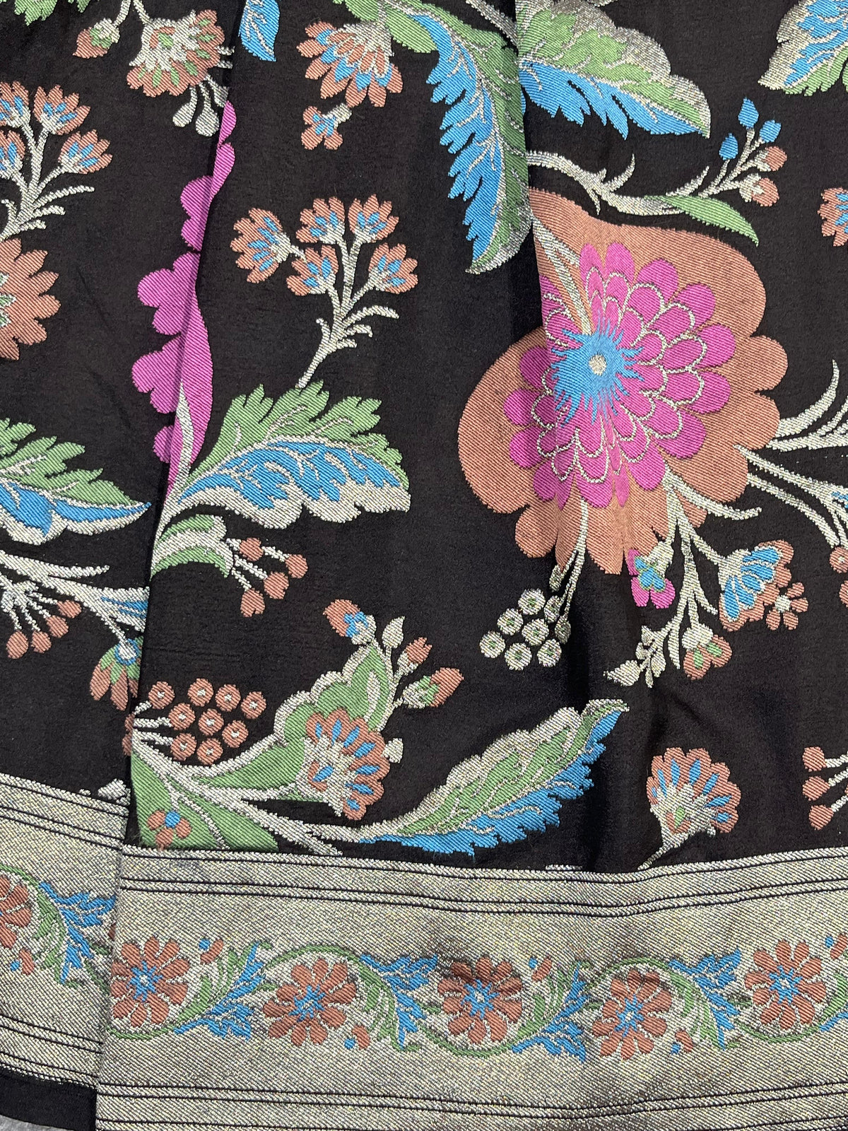 BLACK PURE HANDLOOM BANARASI DUPATTA