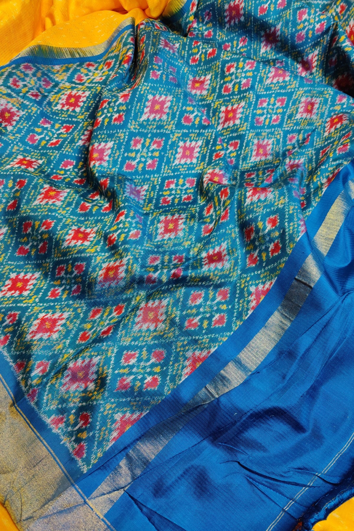YELLOW PURE SILK HANDLOOM IKKAT SAREE