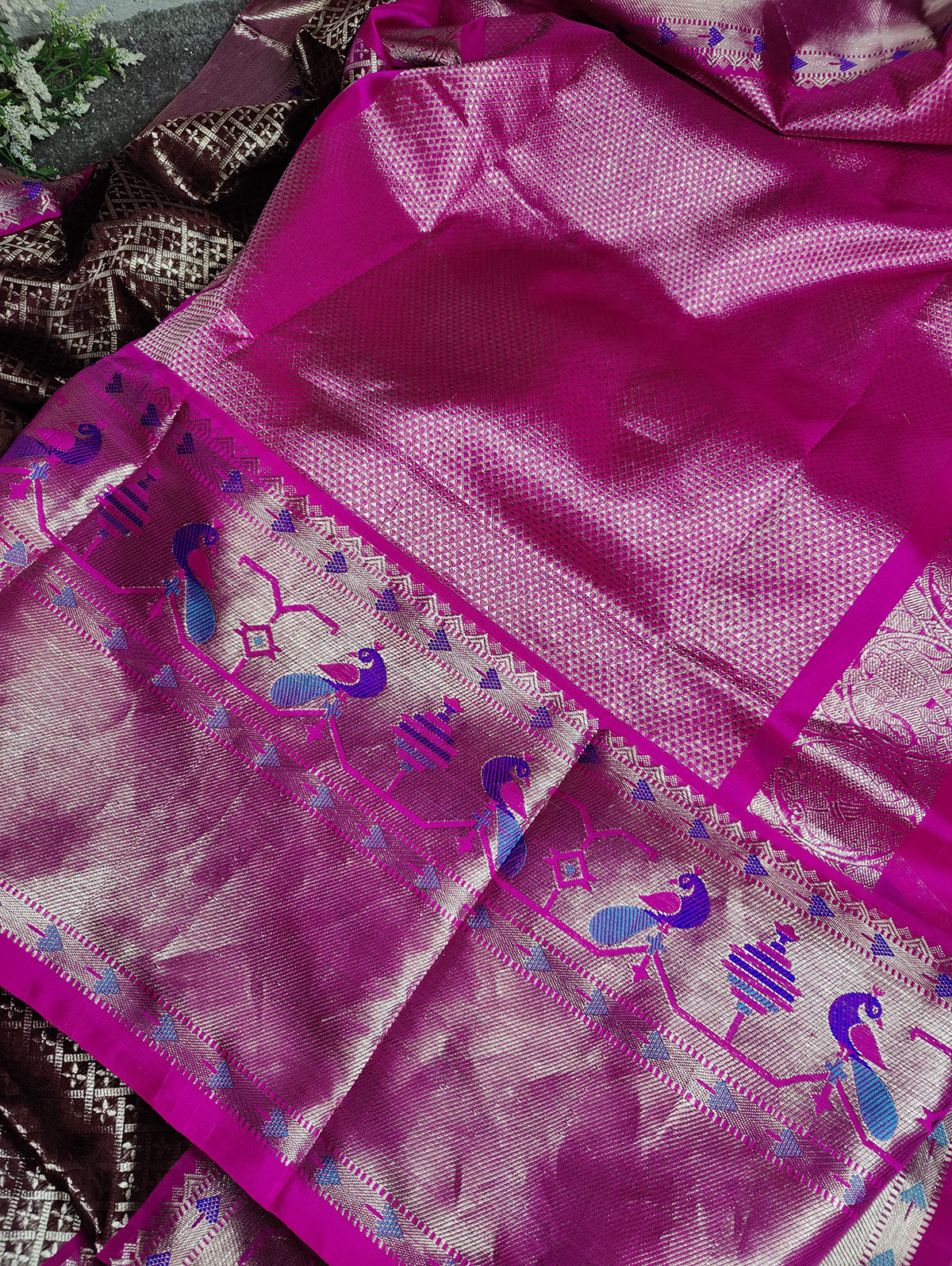 CHOCLATE BROWN SILK PURE HANDLOOM VENKATAGIRI SAREE
