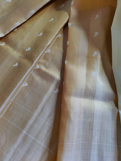 OFF WHITE SILK PURE HANDLOOM NON JARI GADWAL SAREE