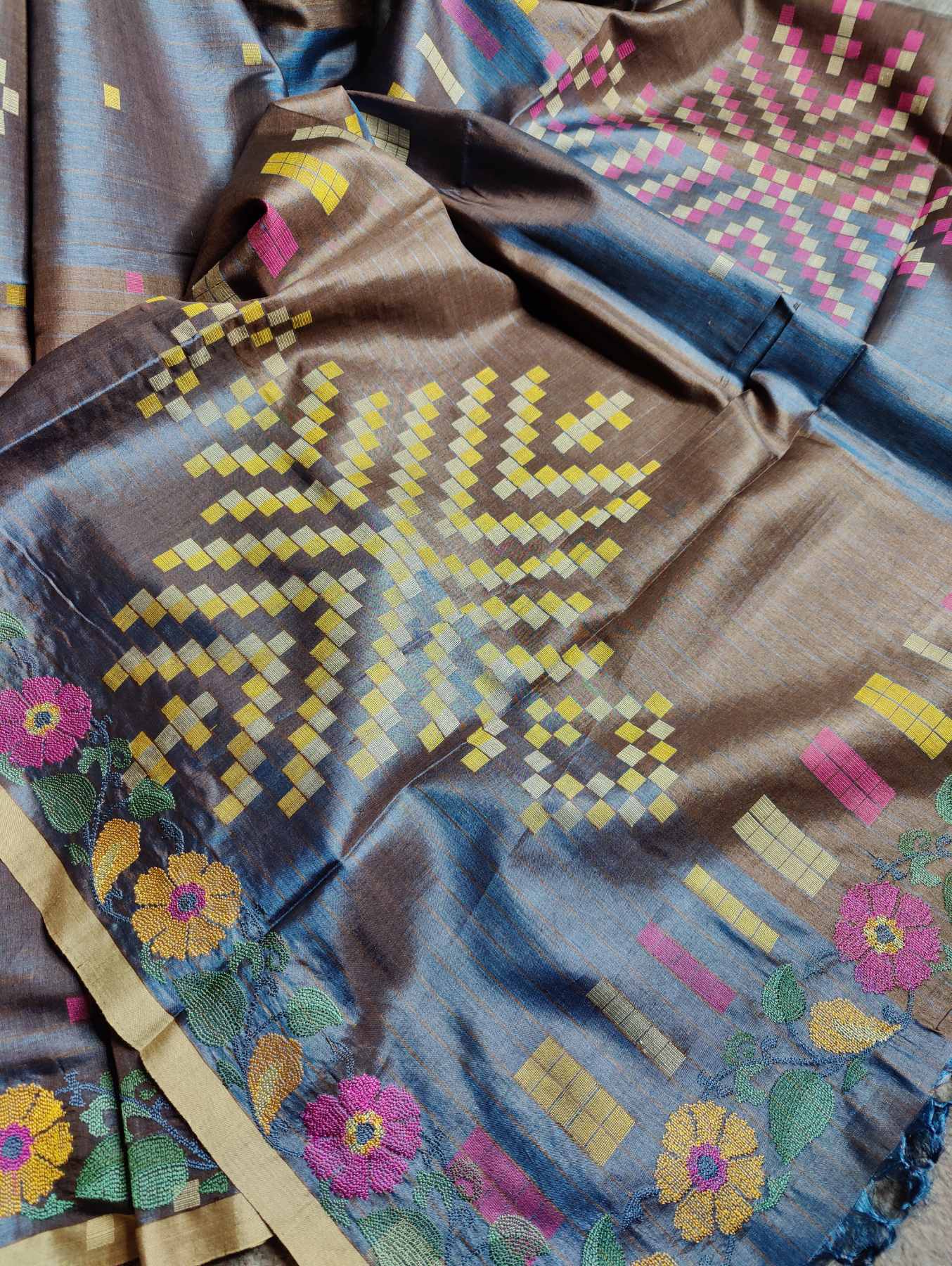 GREYISH BLUE AND BROWN TUSSAR SILK PURE HANDLOOM CROSS-STITCH EMBROIDERY SAREE