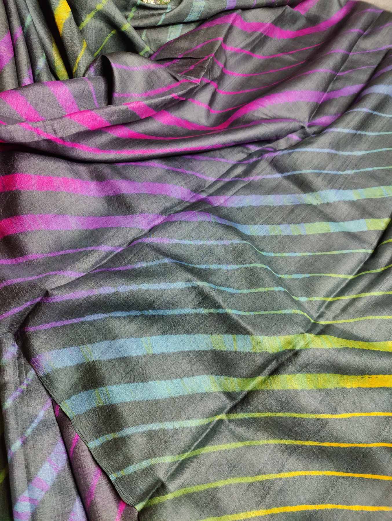 BLACK  TUSSAR SILK PURE HANDLOOM LEHERIYA SAREE