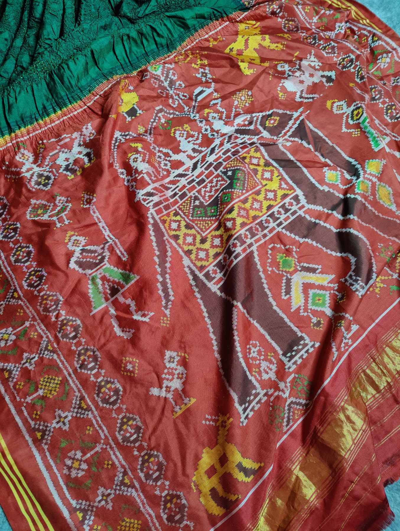 BOTTLE GREEN SILK PURE HANDLOOM BANDHEJ SAREE