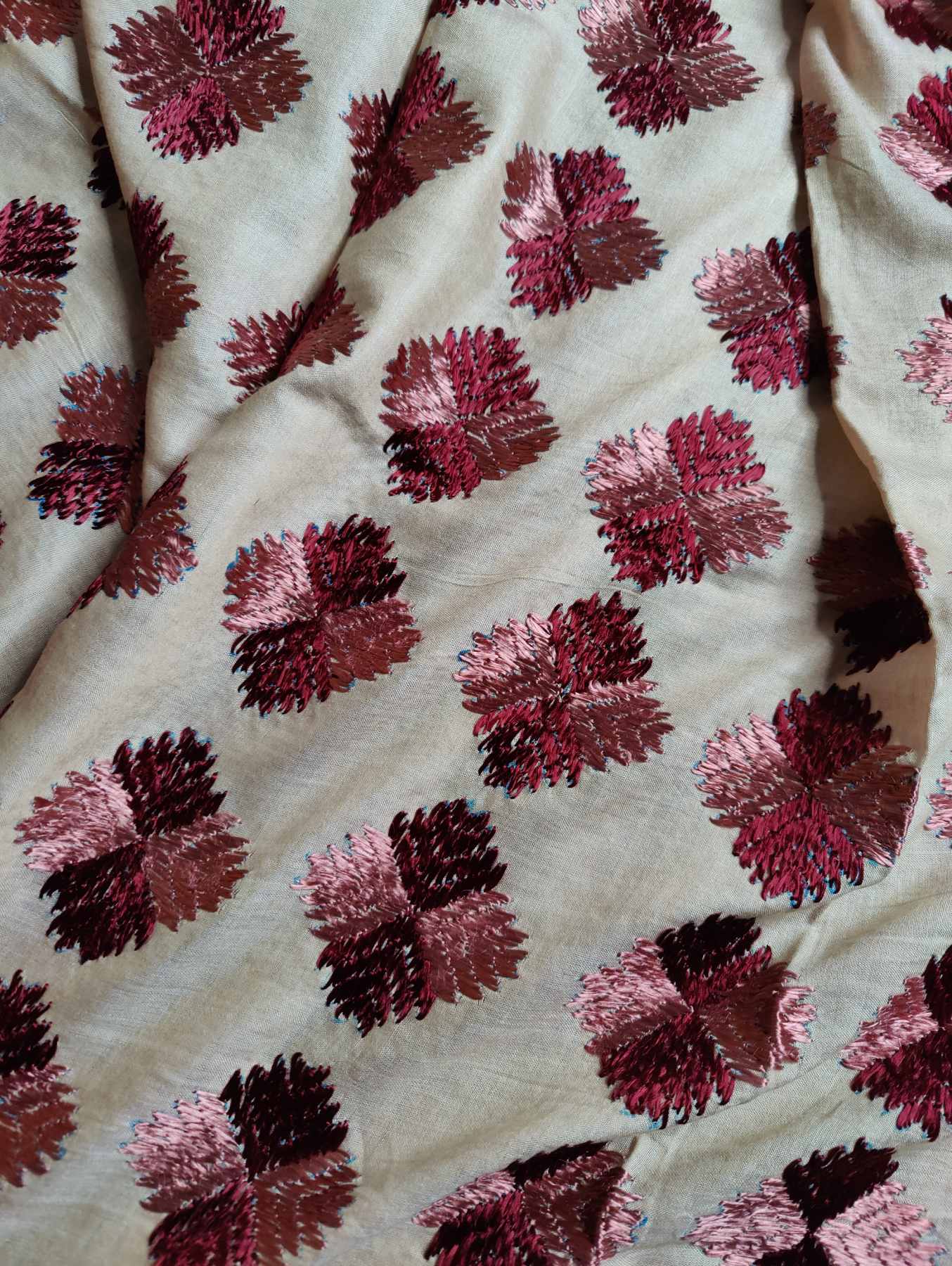 BEIGE SILK PURE HANDLOOM PHULKARI DUPATTA