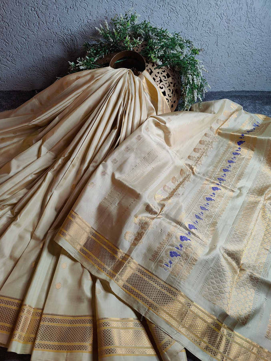 IVORY SILK PURE HANDLOOM GADWAL SAREE