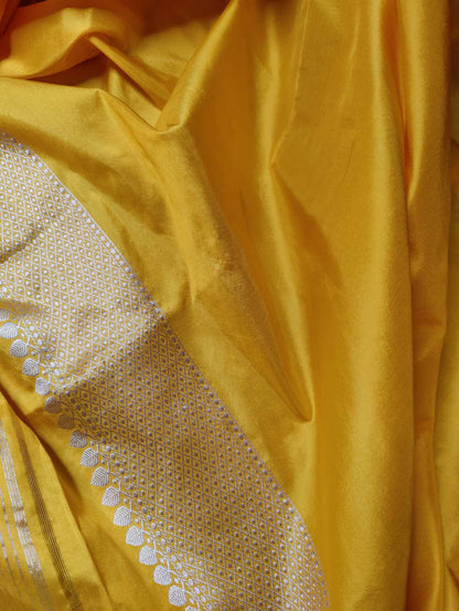 YELLOW SILK PURE HANDLOOM BANARASI SAREE