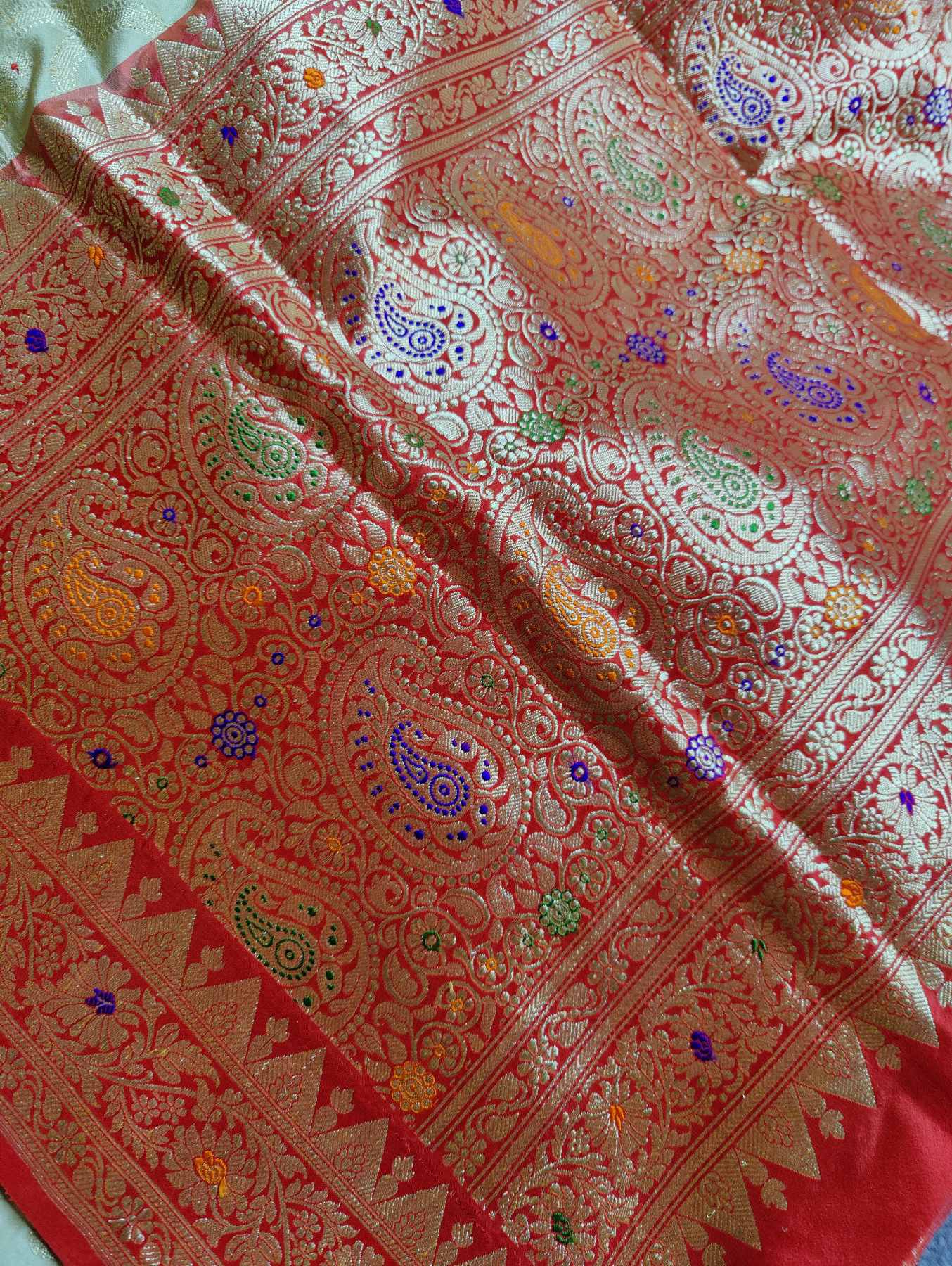 LIGHT OLIVE GREEN SILK  PURE HANDLOOM REAL JARI BANARASI SAREE