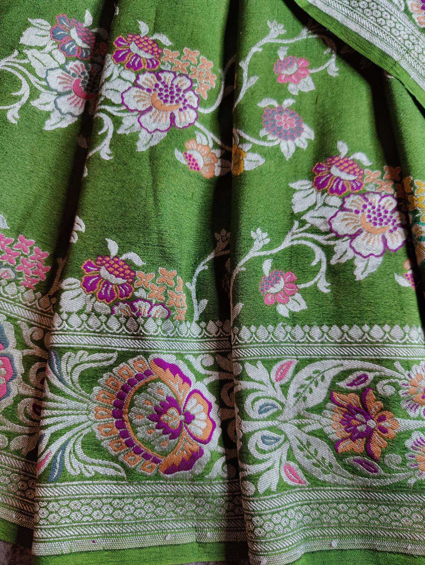 GREEN TUSSAR GEORGETTE PURE HANDLOOM BANARASI SAREE