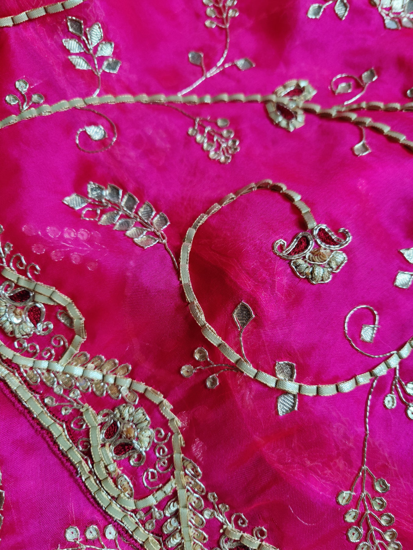 FLORISSANT PINK ORGANZA PURE HANDLOOM EMBROIDERY SAREE