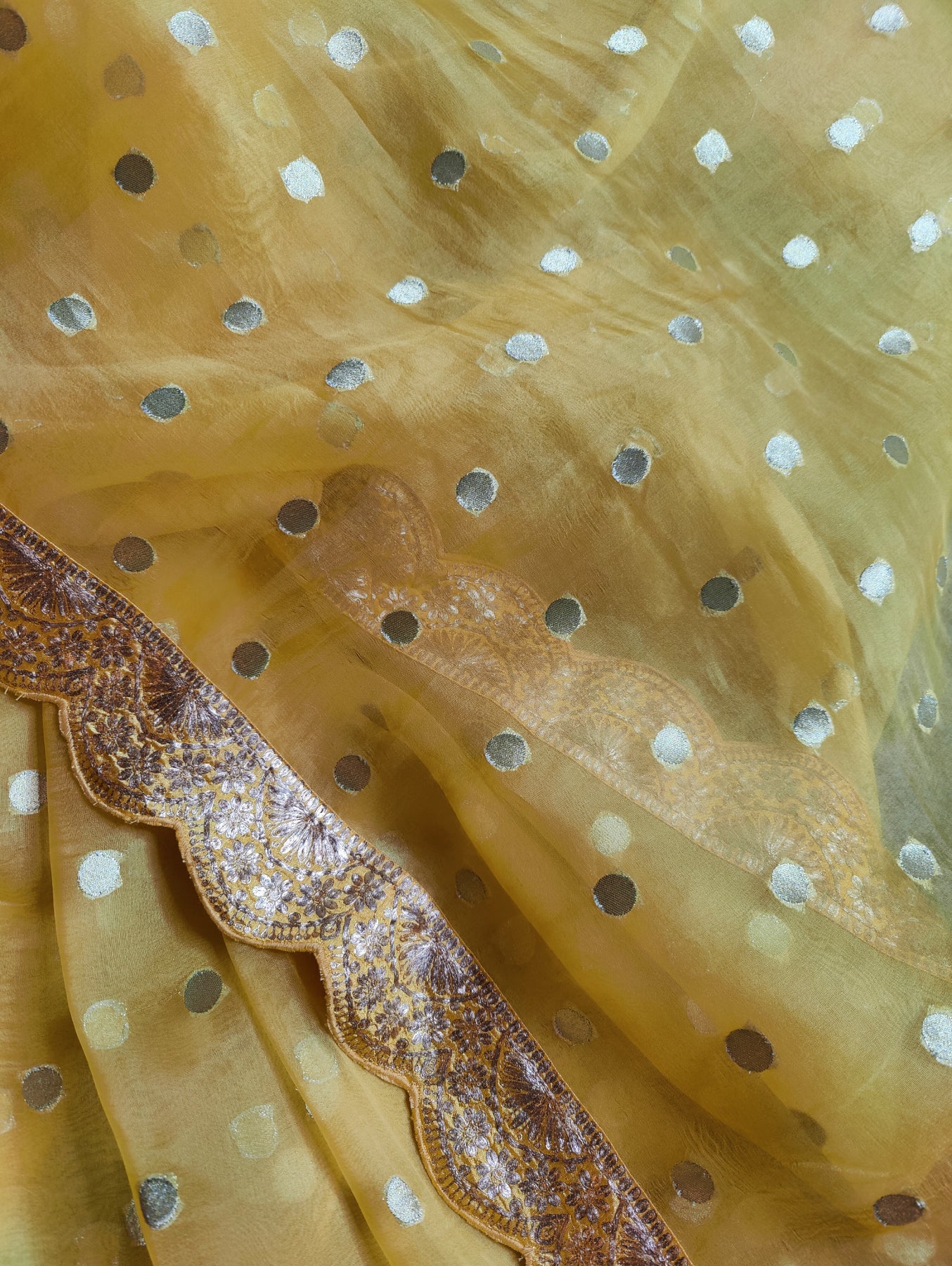 YELLOW ORGANZA PURE HANDLOOM EMBROIDERY SAREE