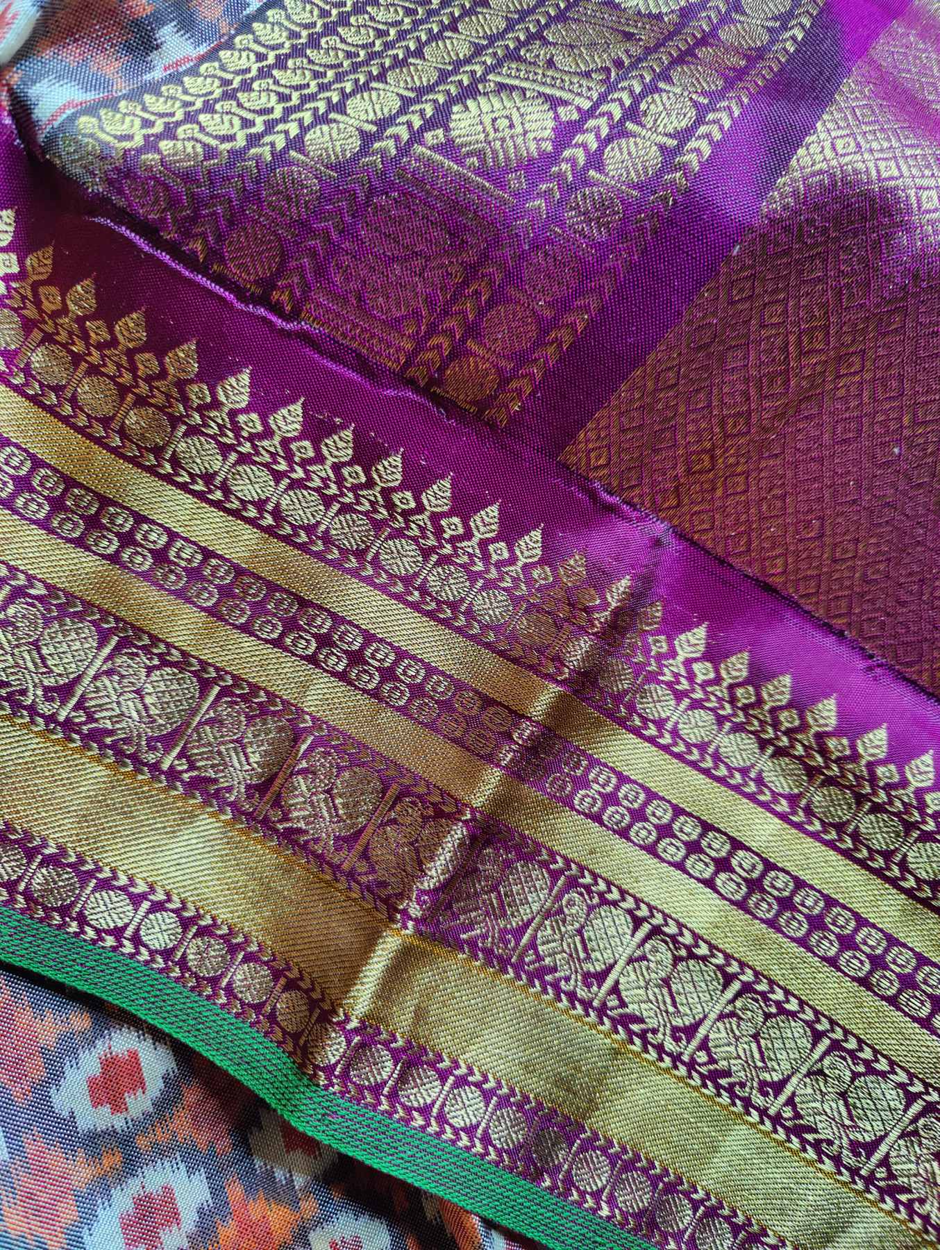 GREY TWILL SILK PURE HANDLOOM SINGLE IKKAT SAREE