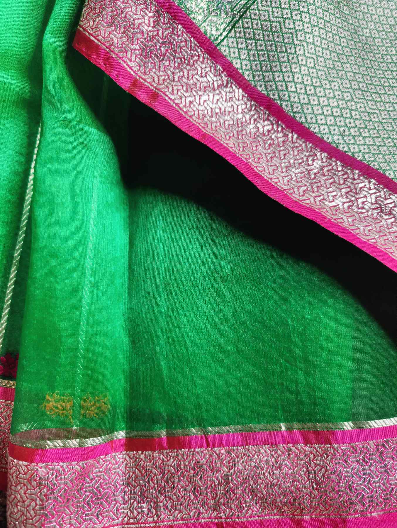 GREEN KORA PURE HANDLOOM BANARASI SAREE