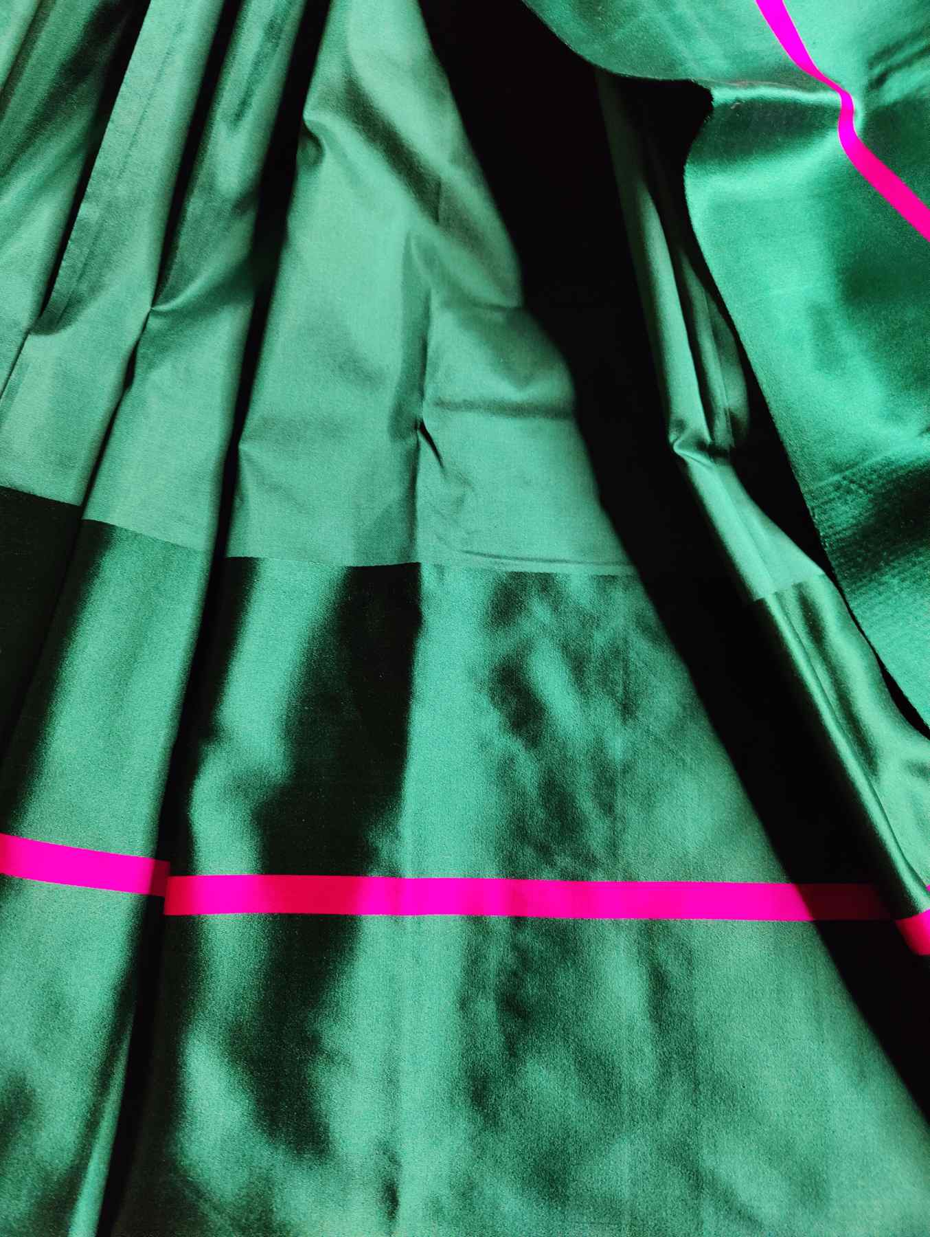 FOREST GREEN  MASHROO SILK PURE HANDLOOM BANARASI SAREE