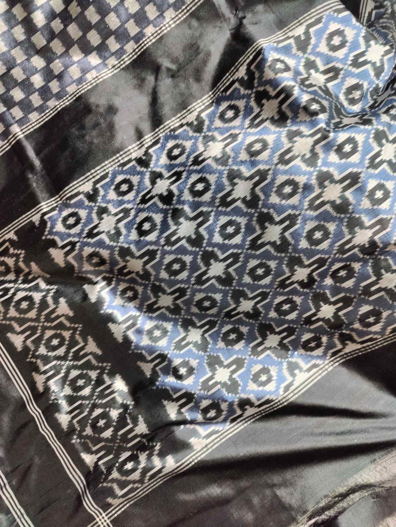 CHARCOAL GREY SILK PURE HANDLOOM IKKAT SAREE