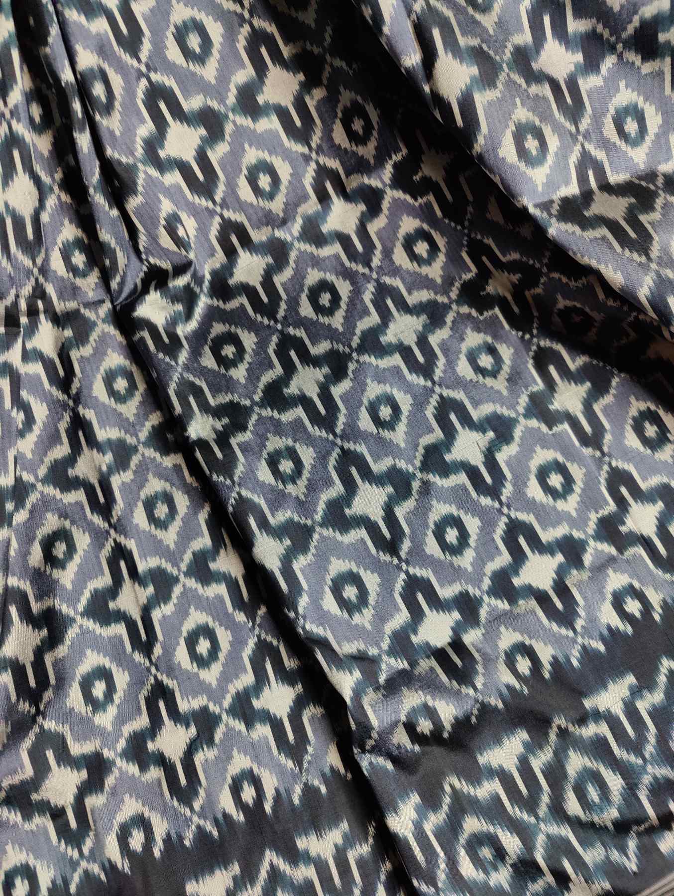 CHARCOAL GREY SILK PURE HANDLOOM IKKAT SAREE