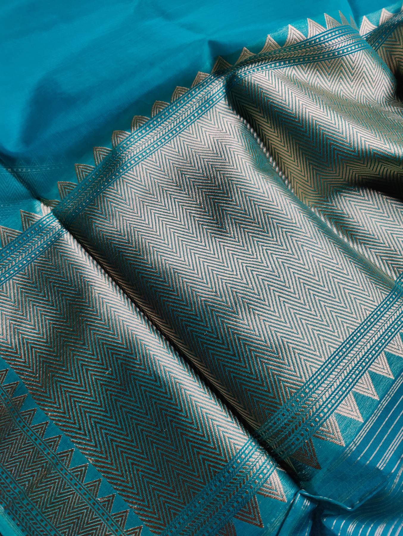 BLUE KORA PURE HANDLOOM BANARASI SAREE