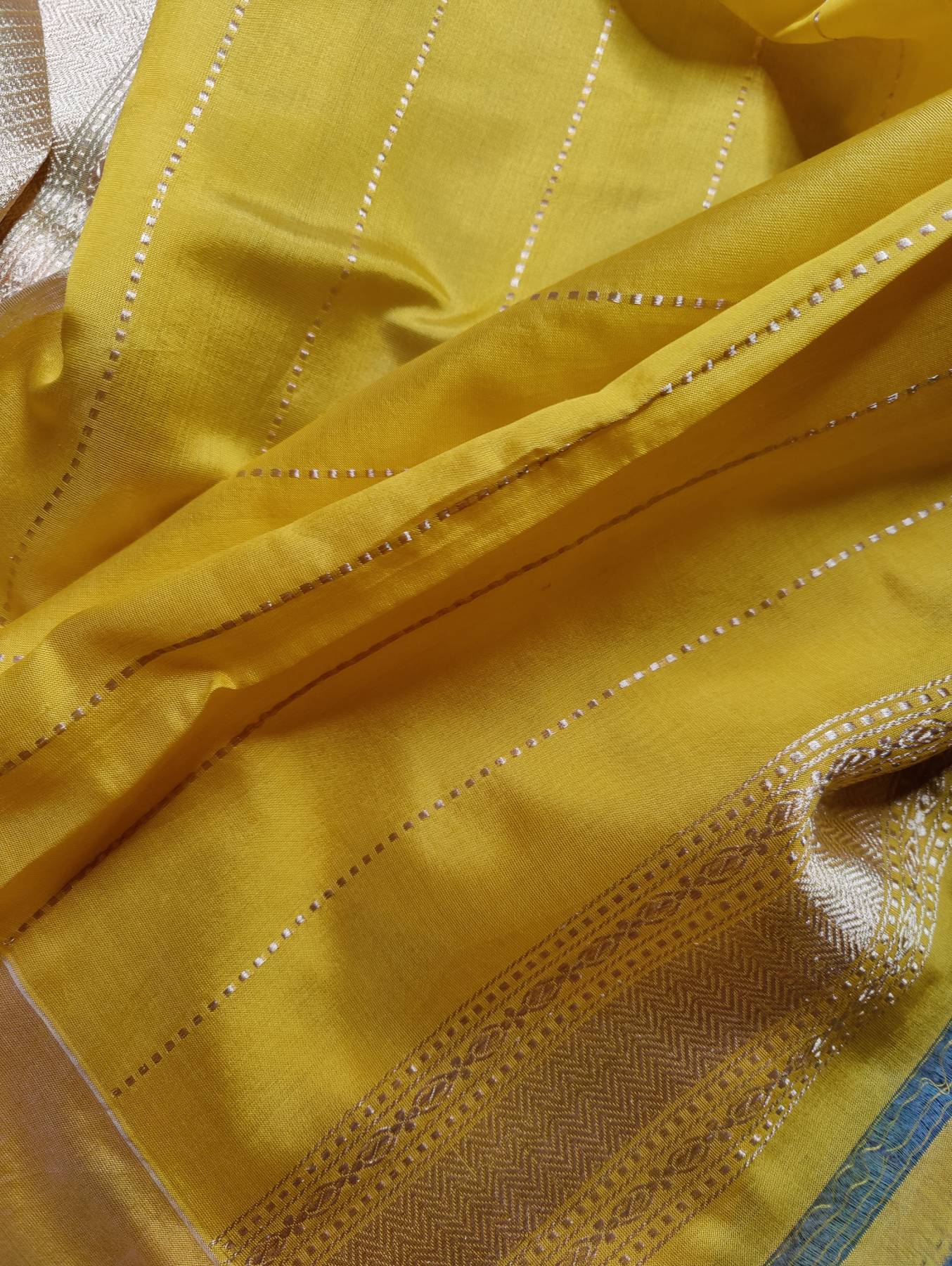 BUBBLE GUM PINK KORA PURE HANDLOOM BANARASI SAREE