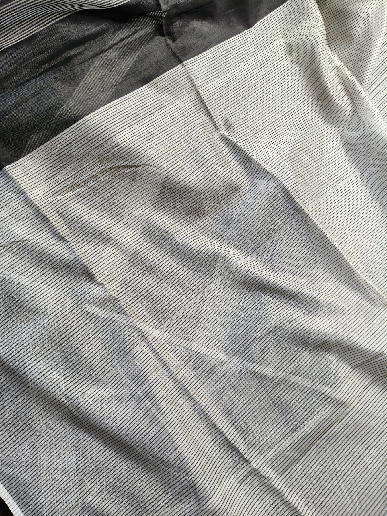 Black Sico Pure Handloom Maheshwari Saree