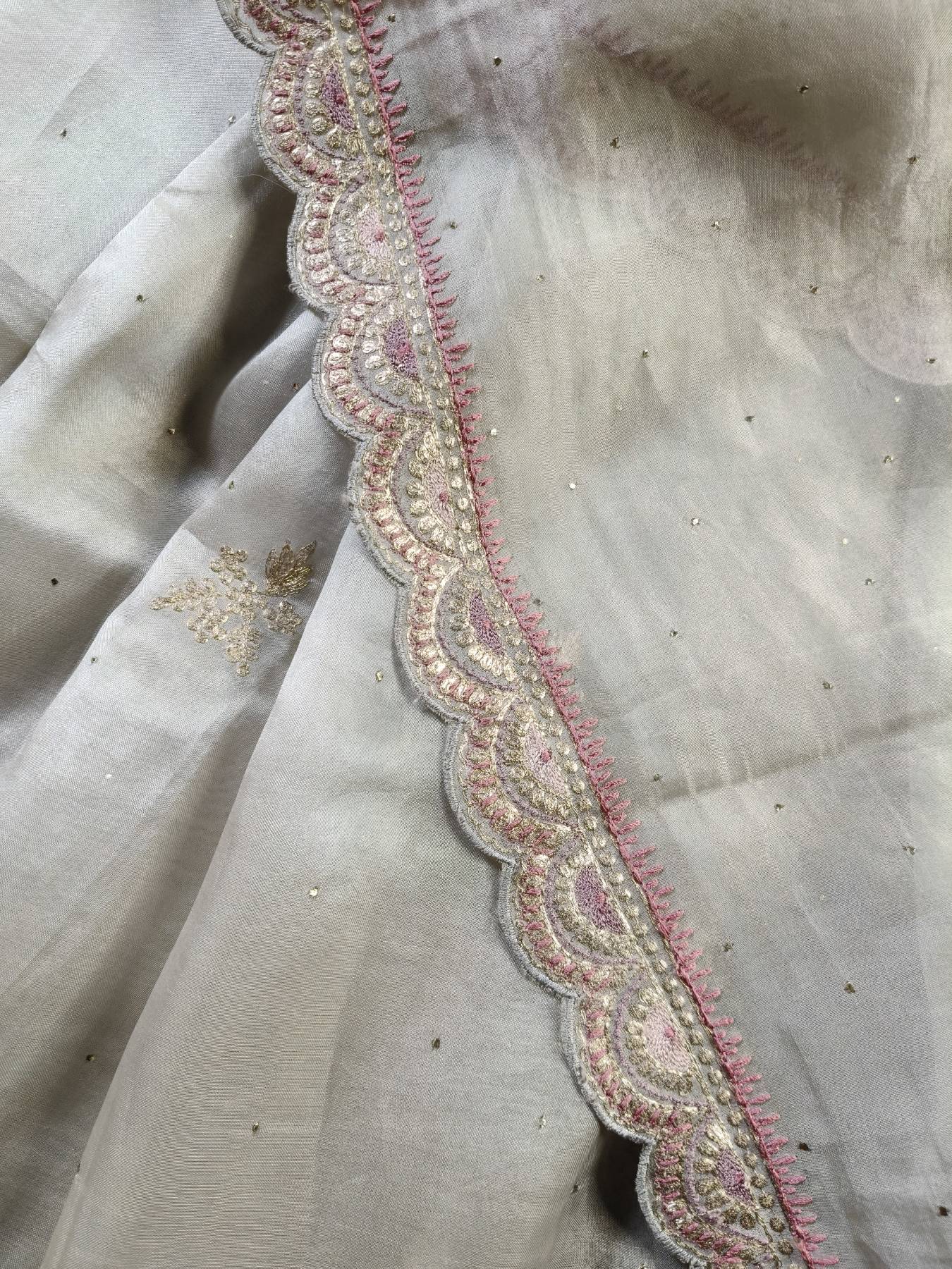 LIGHT GREY ORGANZA PURE HANDLOOM EMBROIDERY SAREE