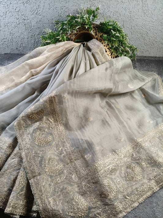 GREY ORGANZA PURE HANDLOOM EMBROIDERY SAREE