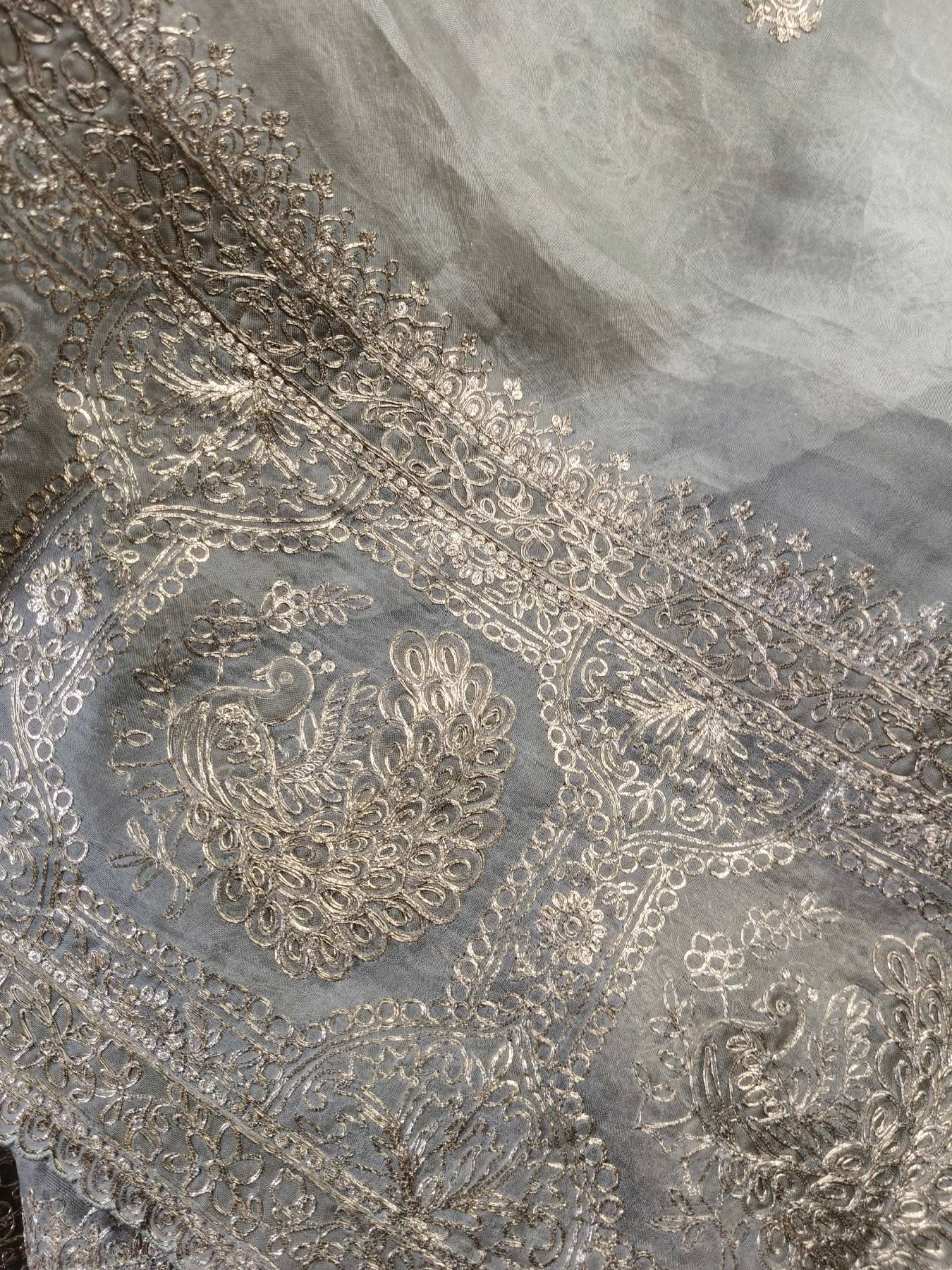 GREY ORGANZA PURE HANDLOOM EMBROIDERY SAREE