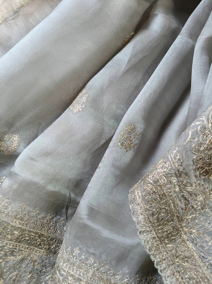 GREY ORGANZA PURE HANDLOOM EMBROIDERY SAREE