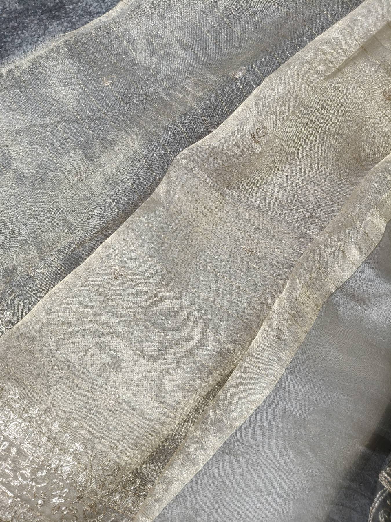 GREY ORGANZA PURE HANDLOOM EMBROIDERY SAREE