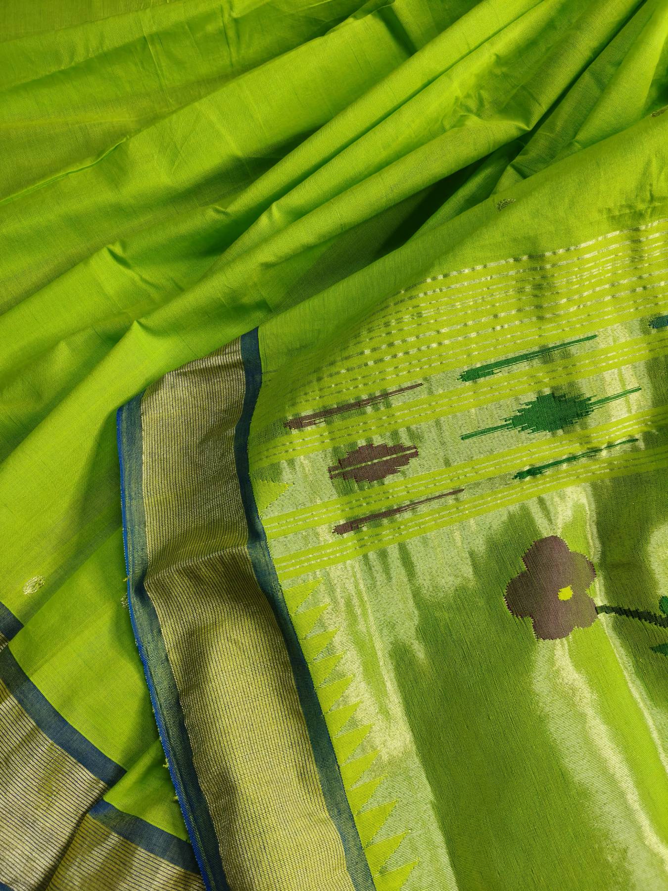 PARROT GREEN COTTON PURE HANDLOOM PAITHANI SAREE