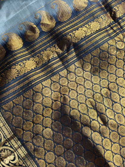 GREY SICO PURE HANDLOOM GADWAL SAREE