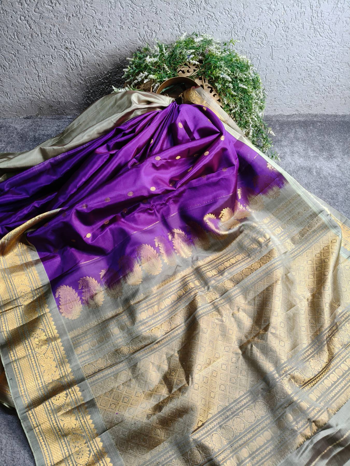 PURPLE SICO PURE HANDLOOM GADWAL SAREE