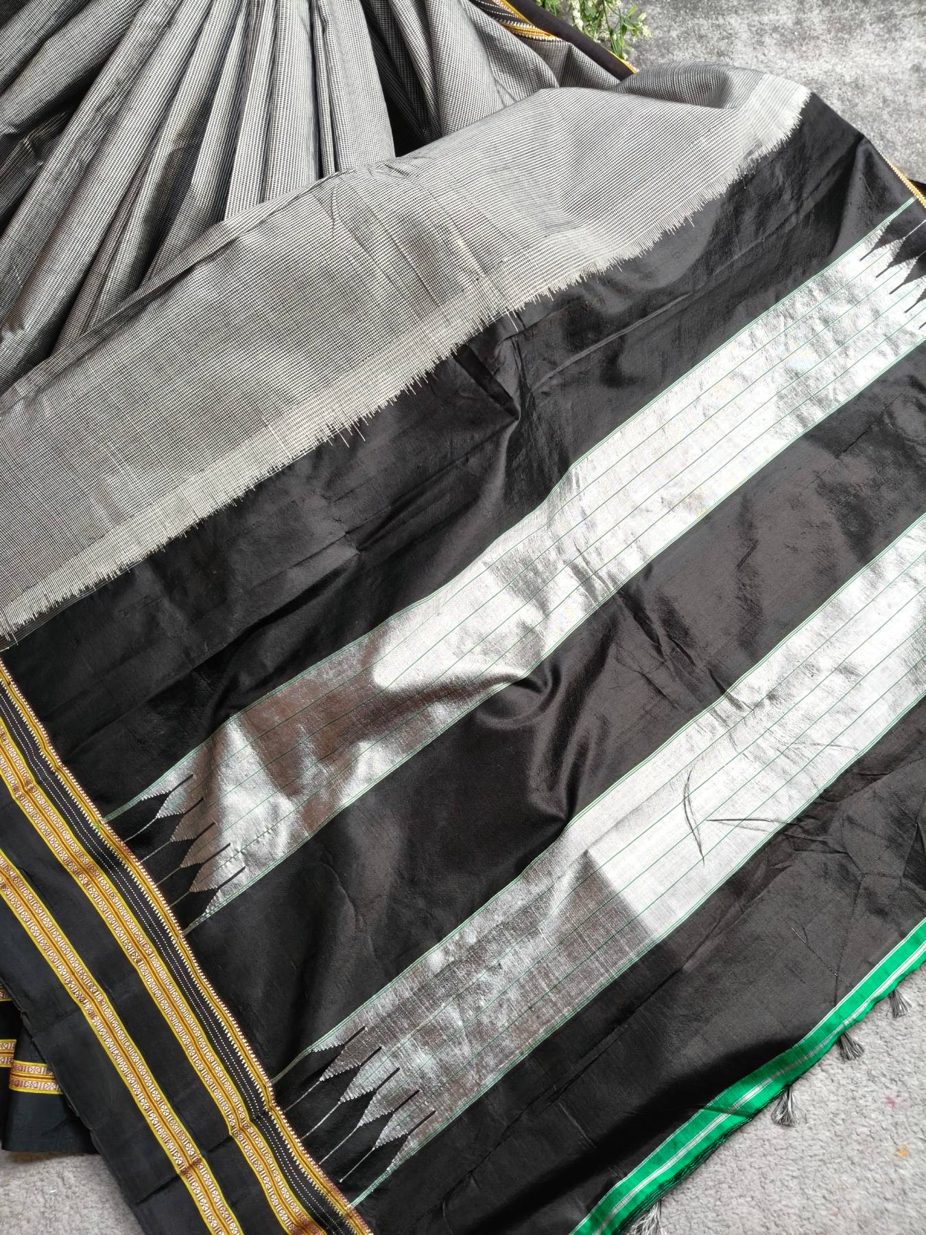 GREY SICO PURE HANDLOOM IRKAL SAREE