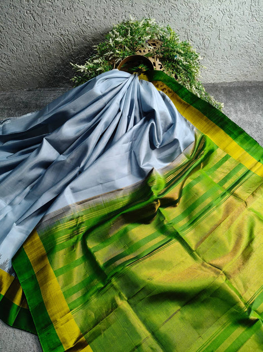 LIGHT GREY SILK PURE HANDLOOM GADWAL SAREE
