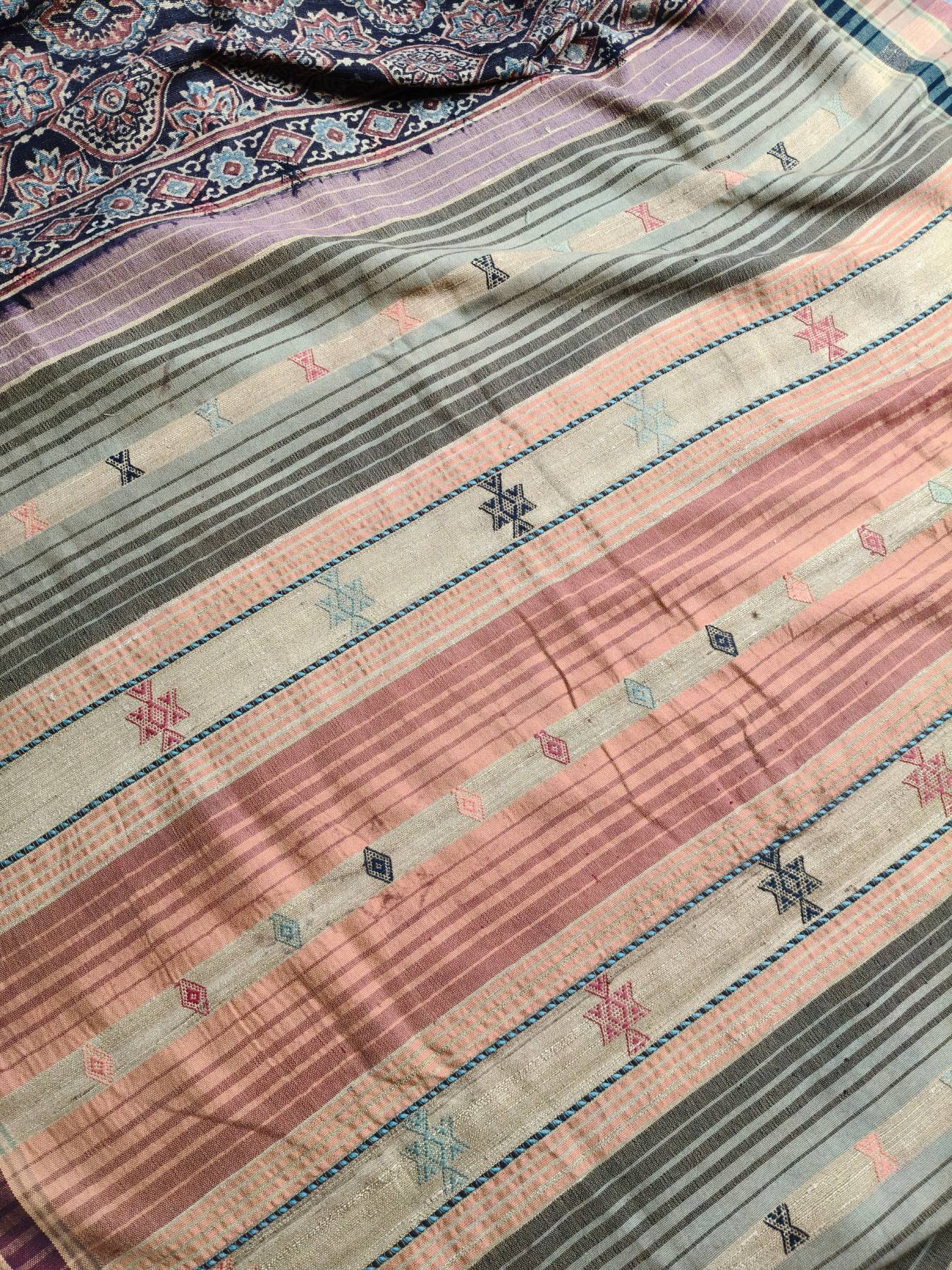 BLACK TASSAR PURE HANDLOOM BHUJODI SAREE