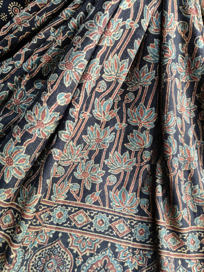 BLACK TASSAR PURE HANDLOOM BHUJODI SAREE