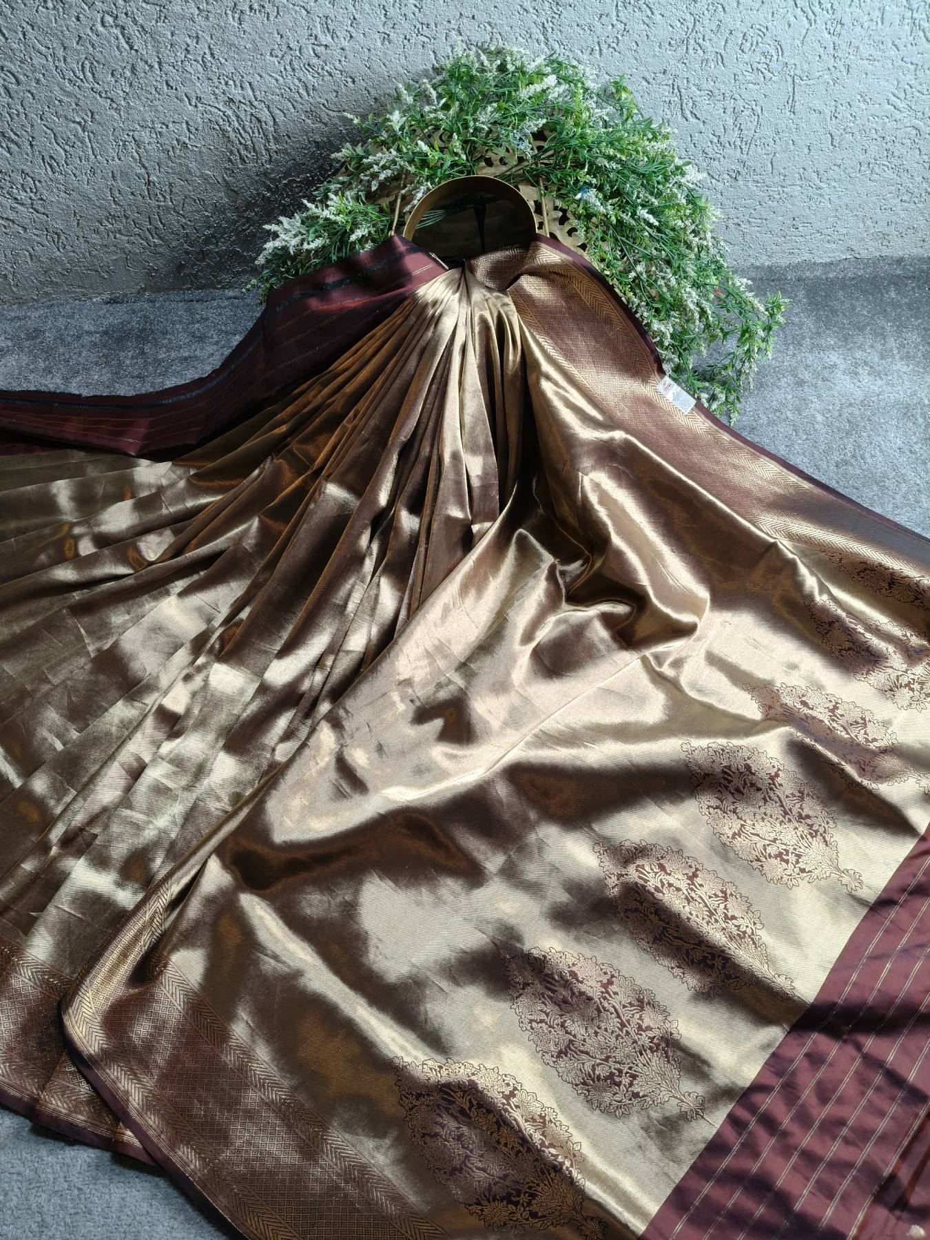 COPPER GOLD KATAN TISSUE PURE HANDLOOM BANARASI SAREE