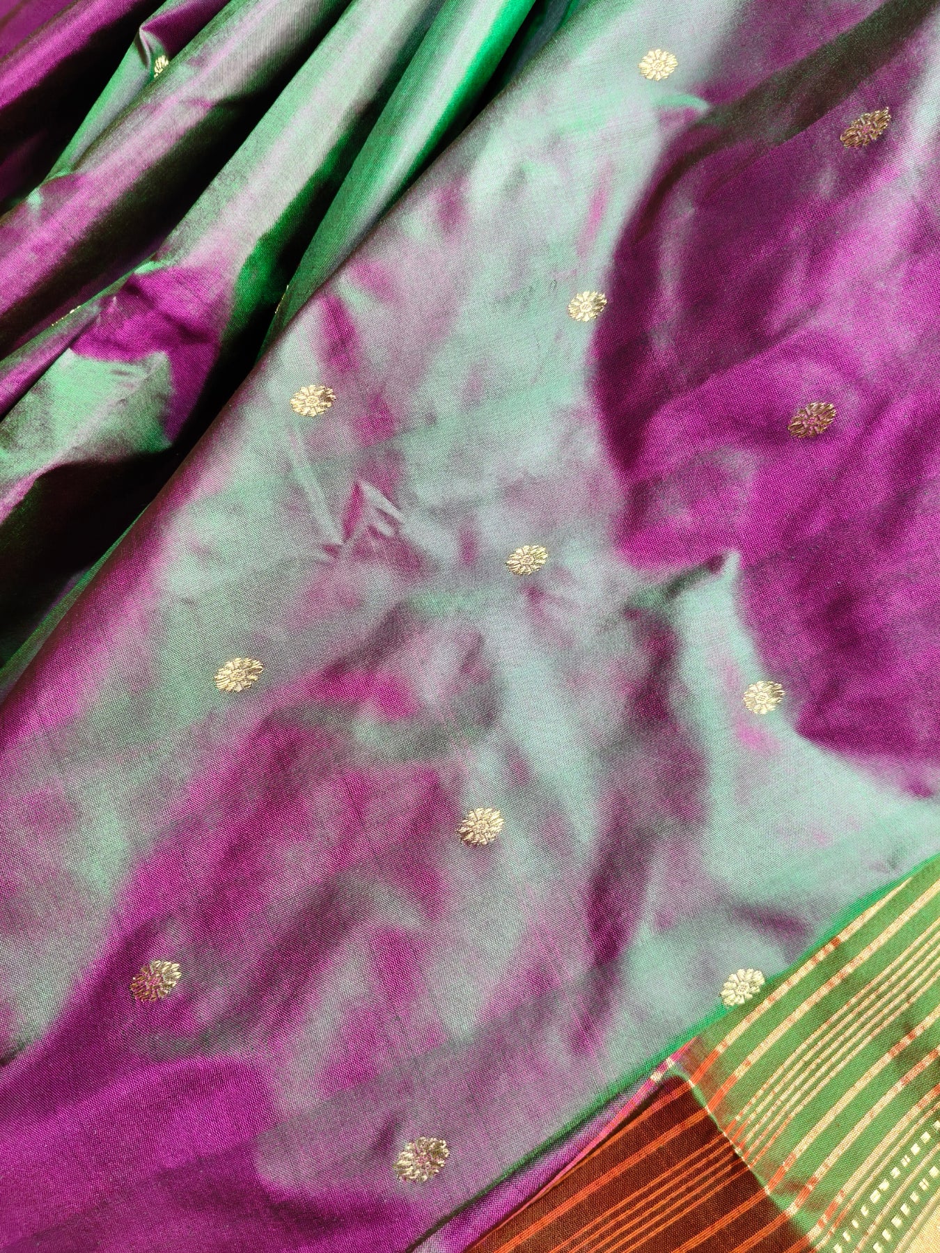 TWO TONE GREEN SILK PURE HANDLOOM PAITHANI SAREE