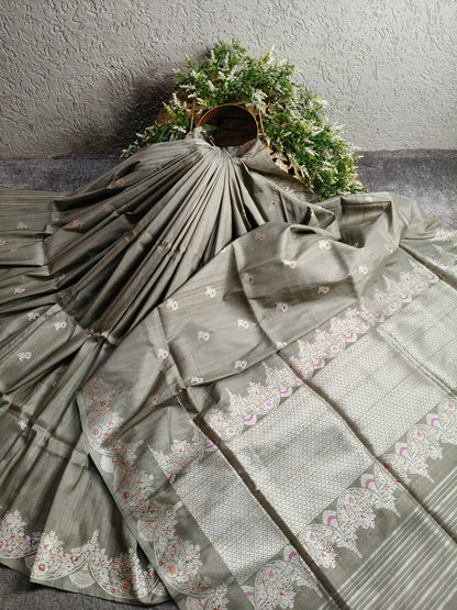 GREY TUSSAR SILK PURE HANDLOOM BANARASI SAREE