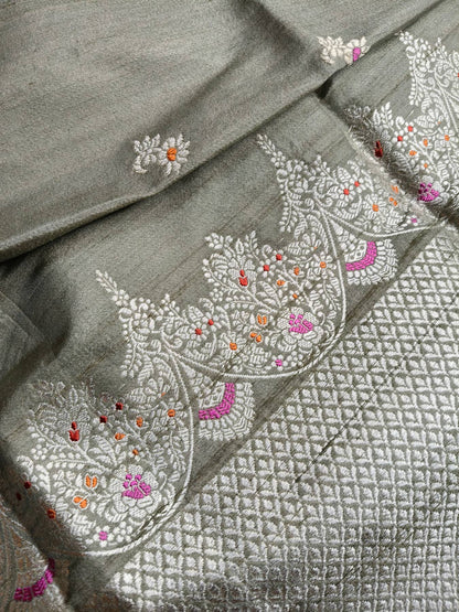 GREY TUSSAR SILK PURE HANDLOOM BANARASI SAREE