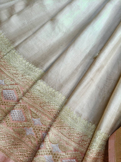 BEIGE GAJJI SILK  PURE HANDLOOM BANARASI SAREE