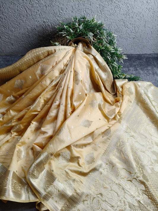 CREAM CHINIYA  SILK PURE HANDLOOM BANARASI SAREE