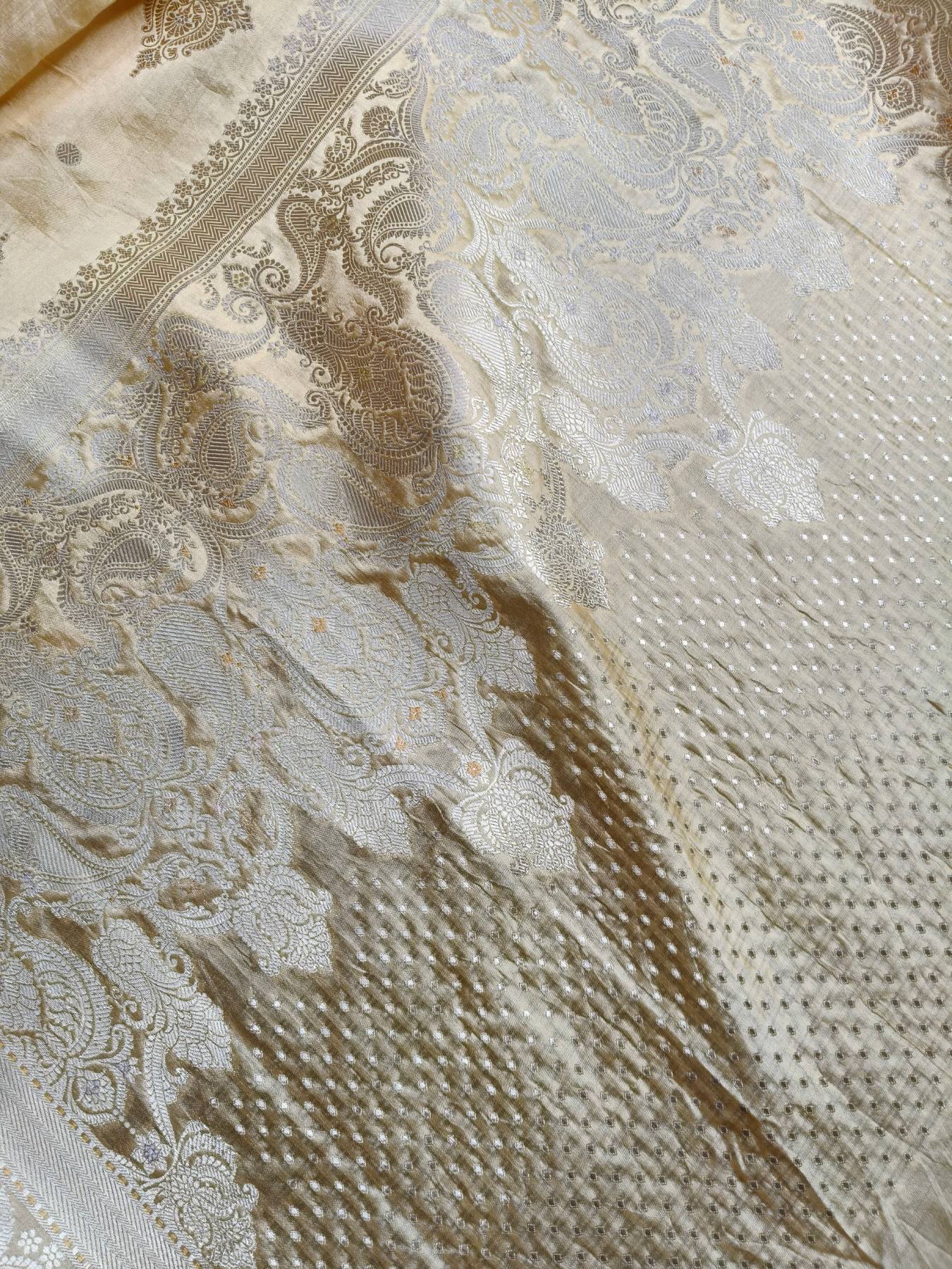 CREAM CHINIYA  SILK PURE HANDLOOM BANARASI SAREE