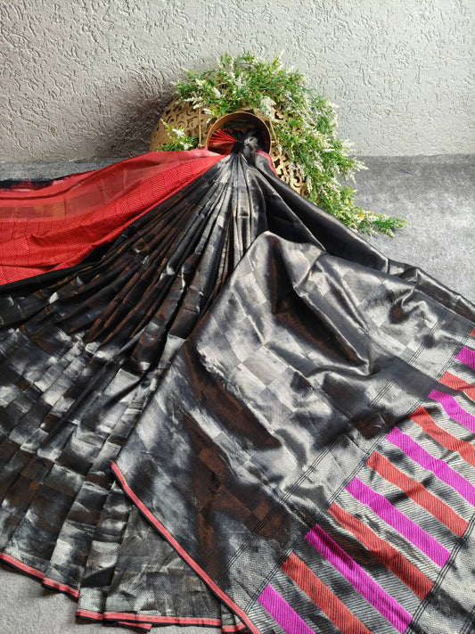 BLACK SILK PURE HANDLOOM BANARASI SAREE