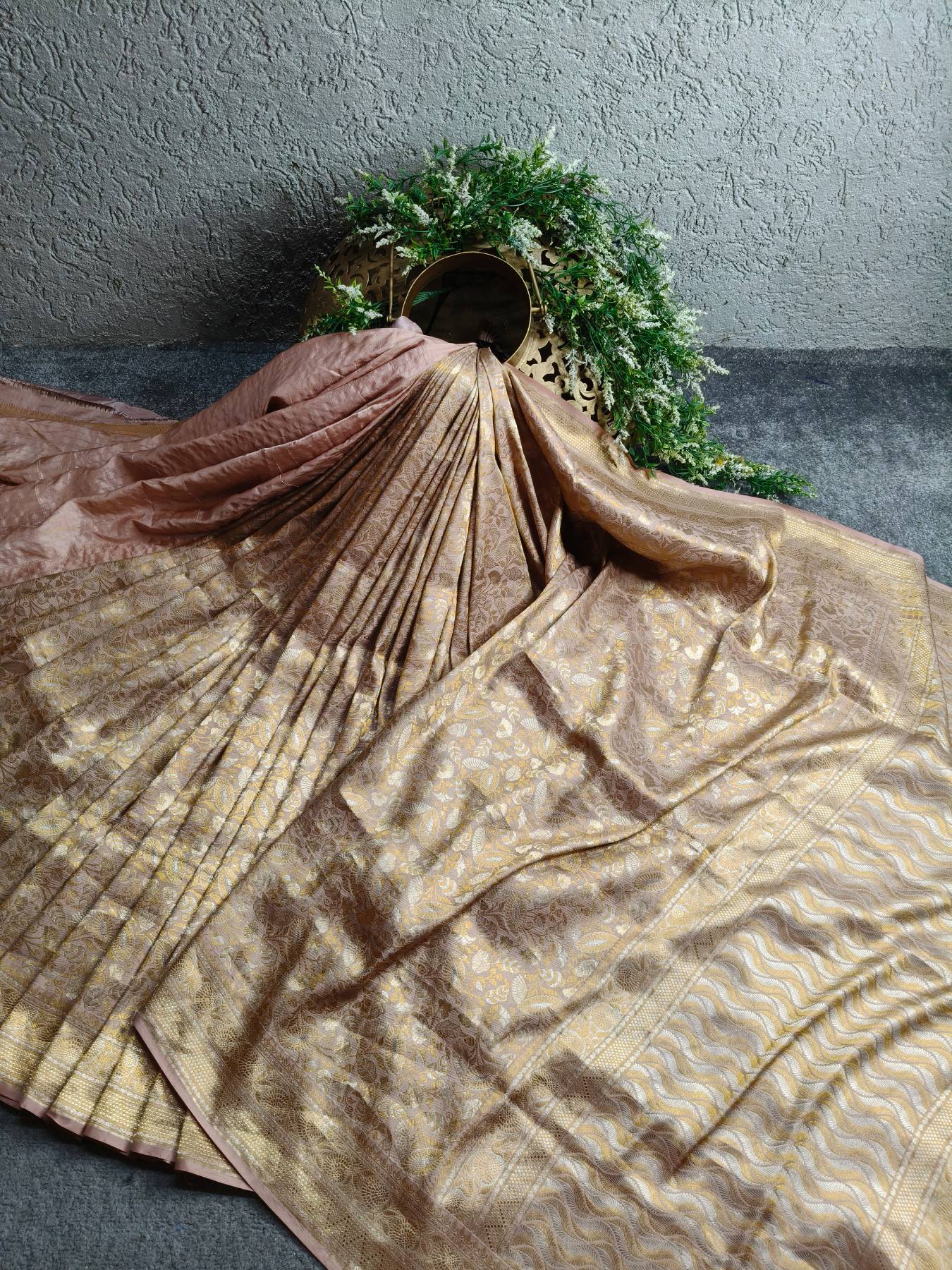 LIGHT PINK  SILK PURE HANDLOOM BANARASI SAREE