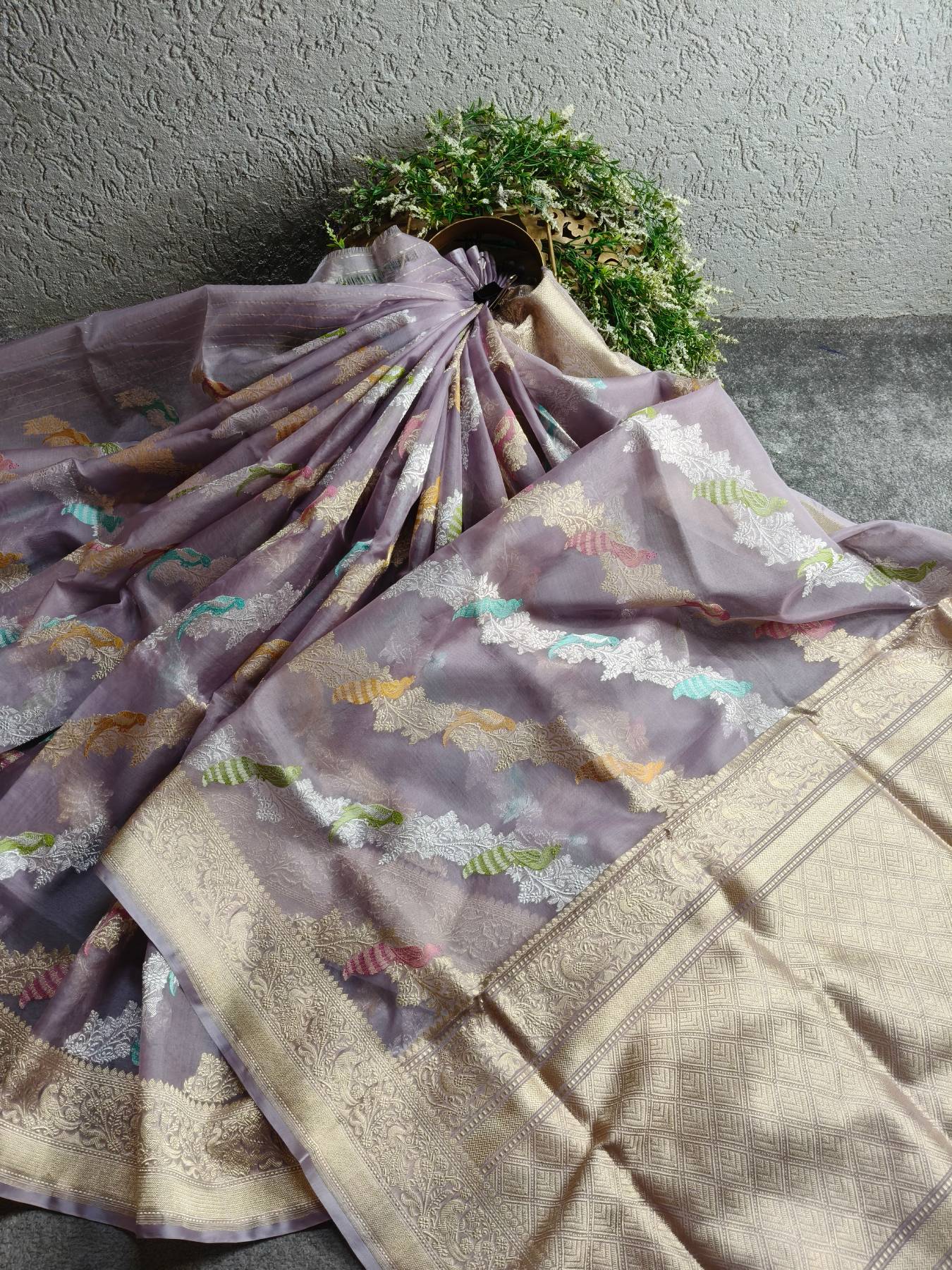 LILAC KORA PURE HANDLOOM BANARASI SAREE