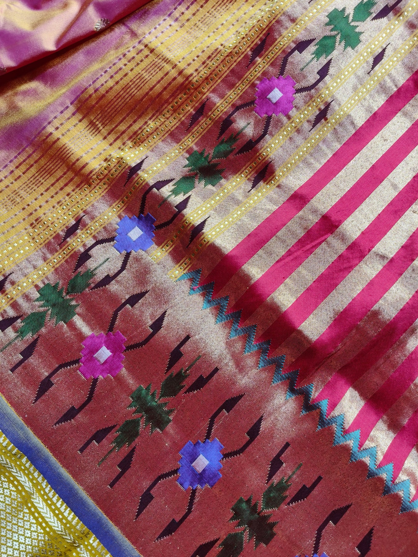 TWO TONE  ORANGE SILK PURE HANDLOOM PAITHANI SAREE