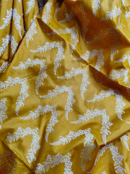 YELLOW SILK PURE HANDLOOM BANARASI SAREE