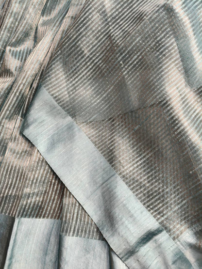 GREYISH BLUE ORGANZA PURE HANDLOOM BANARASI SAREE
