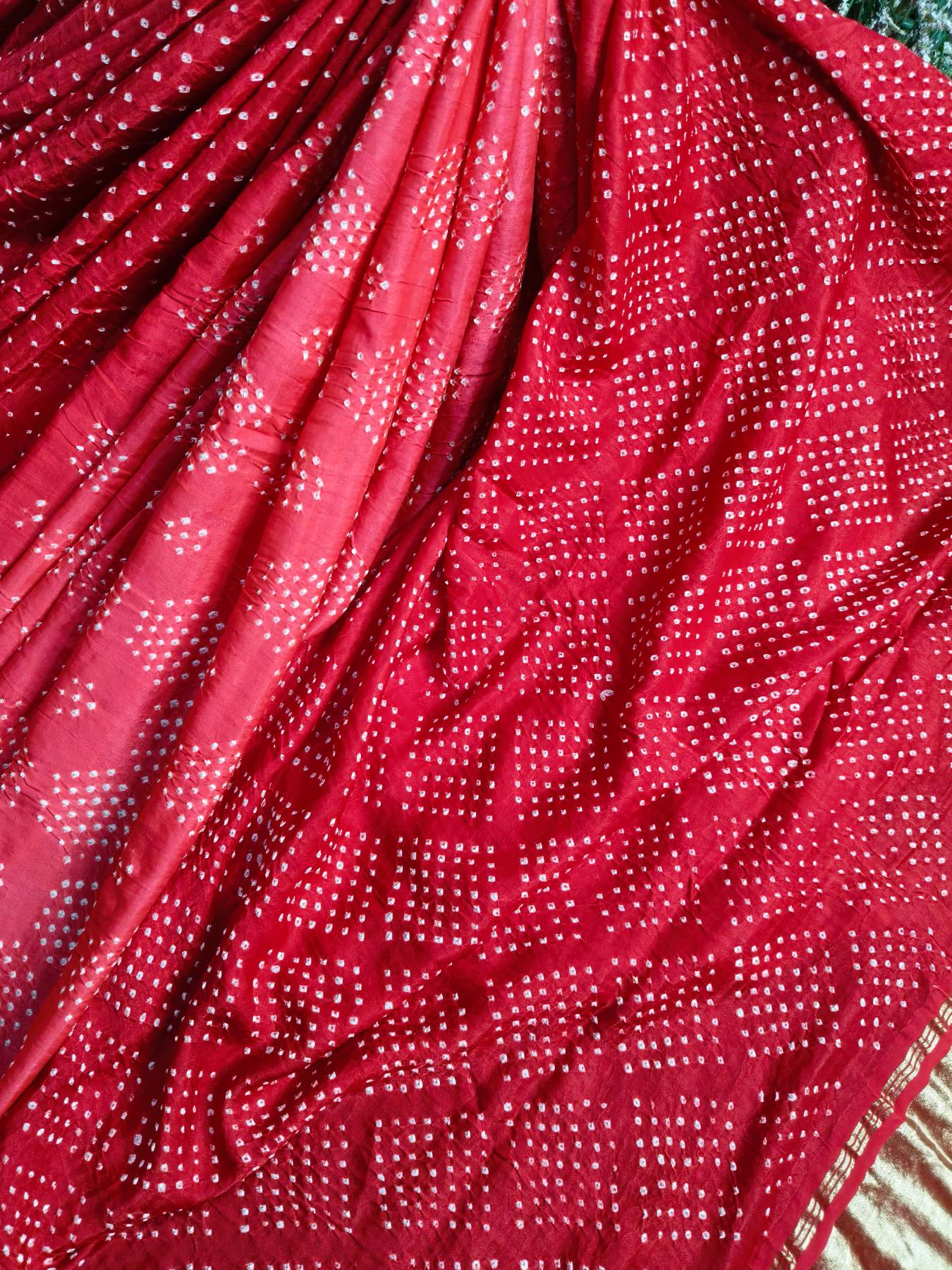 RED GAJJI SILK PURE HANDLOOM BANDHEJ SAREE