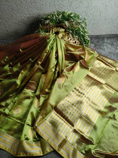 TWO TONE OLIVE GREEN SILK PURE HANDLOOM CHANDERI SAREE