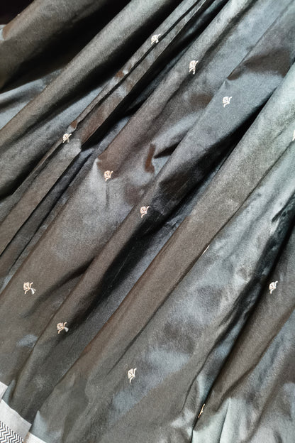BLACK SILK PURE HANDLOOM PAITHANI SAREE